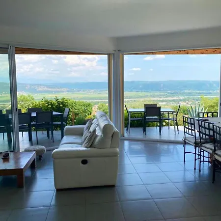 Villa De 4 Chambres Avec Piscine Privee Jardin Amenage Et Wifi A Villeneuve *